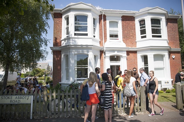 Escuela de ingl&eacute;s en Worthing